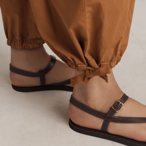 Anthropologie NWT size XS, runs slightly large, Pilcro utility pants w/tie ankle - Picture 9 of 16